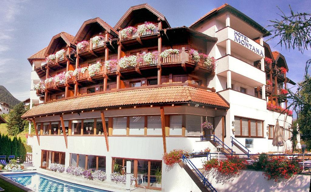 ארצל אים פלאצטל Hotel Montana מראה חיצוני תמונה