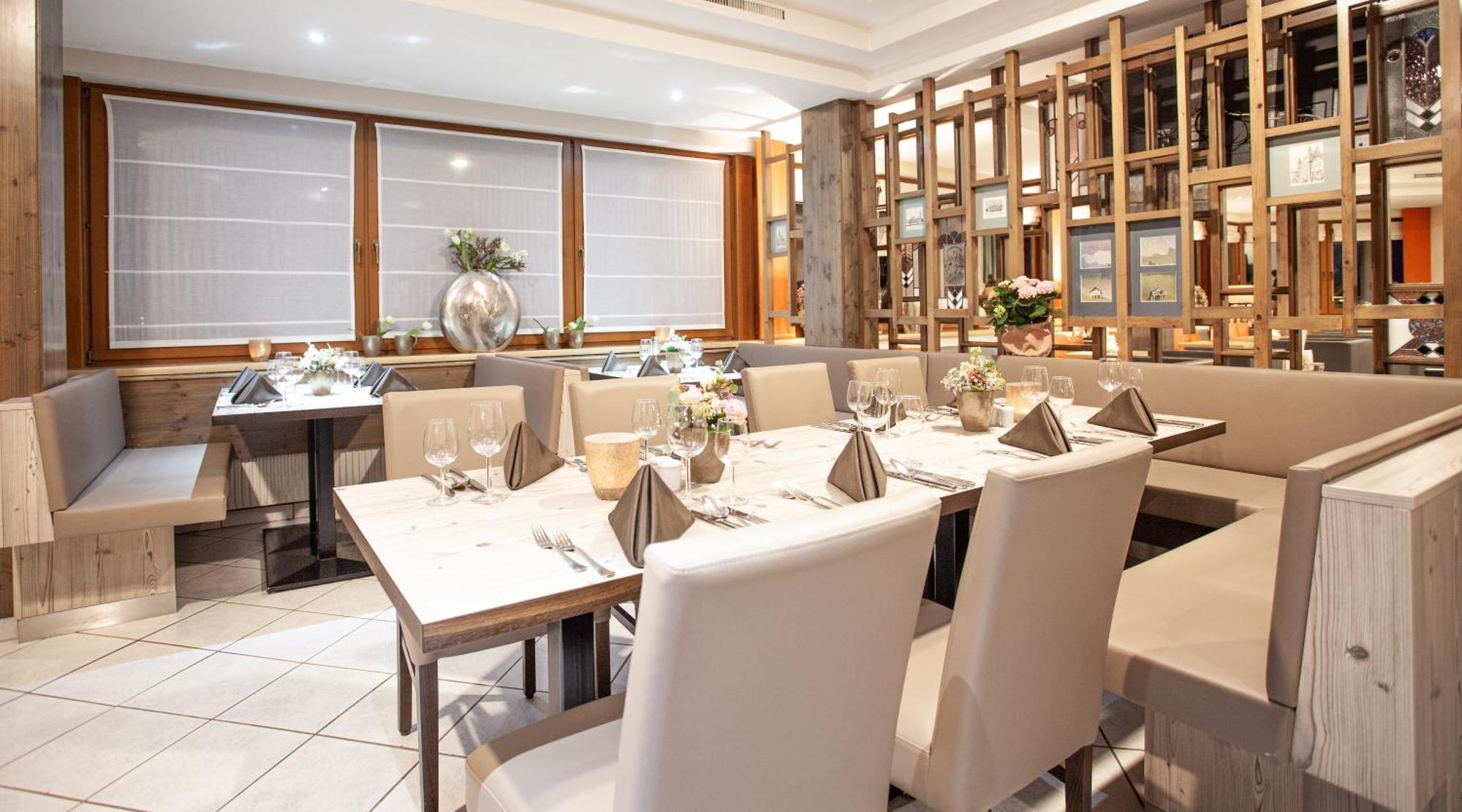 ארצל אים פלאצטל Hotel Montana מראה חיצוני תמונה